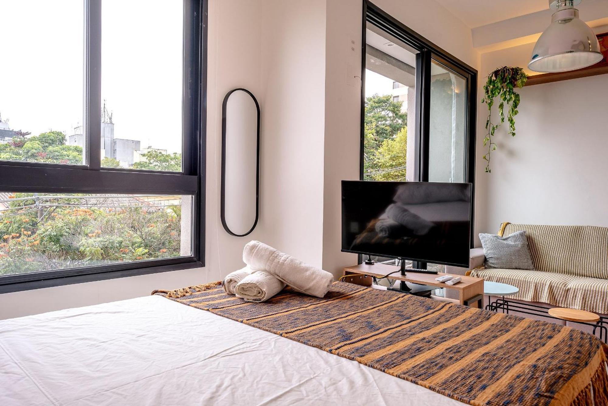 Studio Moderninho Ao Lado Do Metro Madalena + A/c Apartamento São Paulo